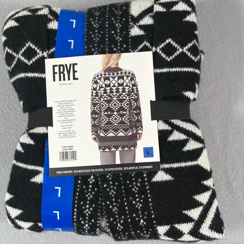 NEW FRYE Women's The Cozy Cardigan Blk/wht Geometric Jacquard Knit Open Front L - Picture 3 of 5